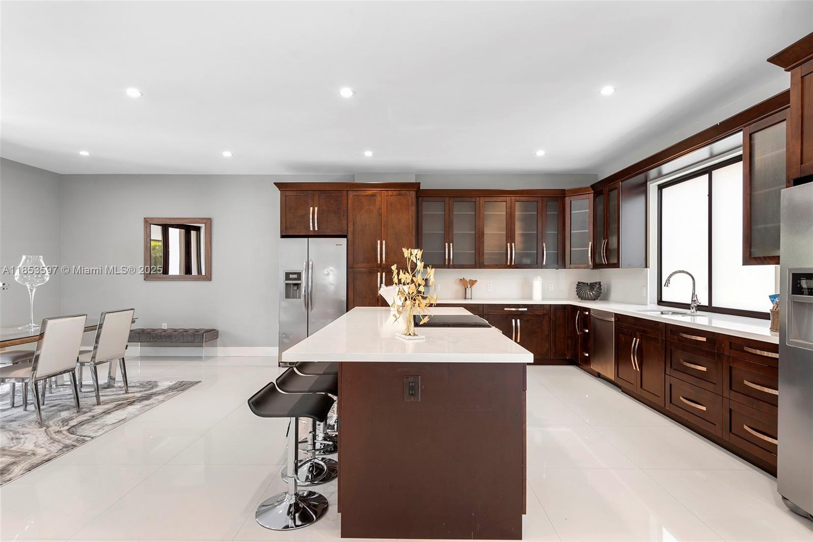 ESTONIA SUB - Residential Lease