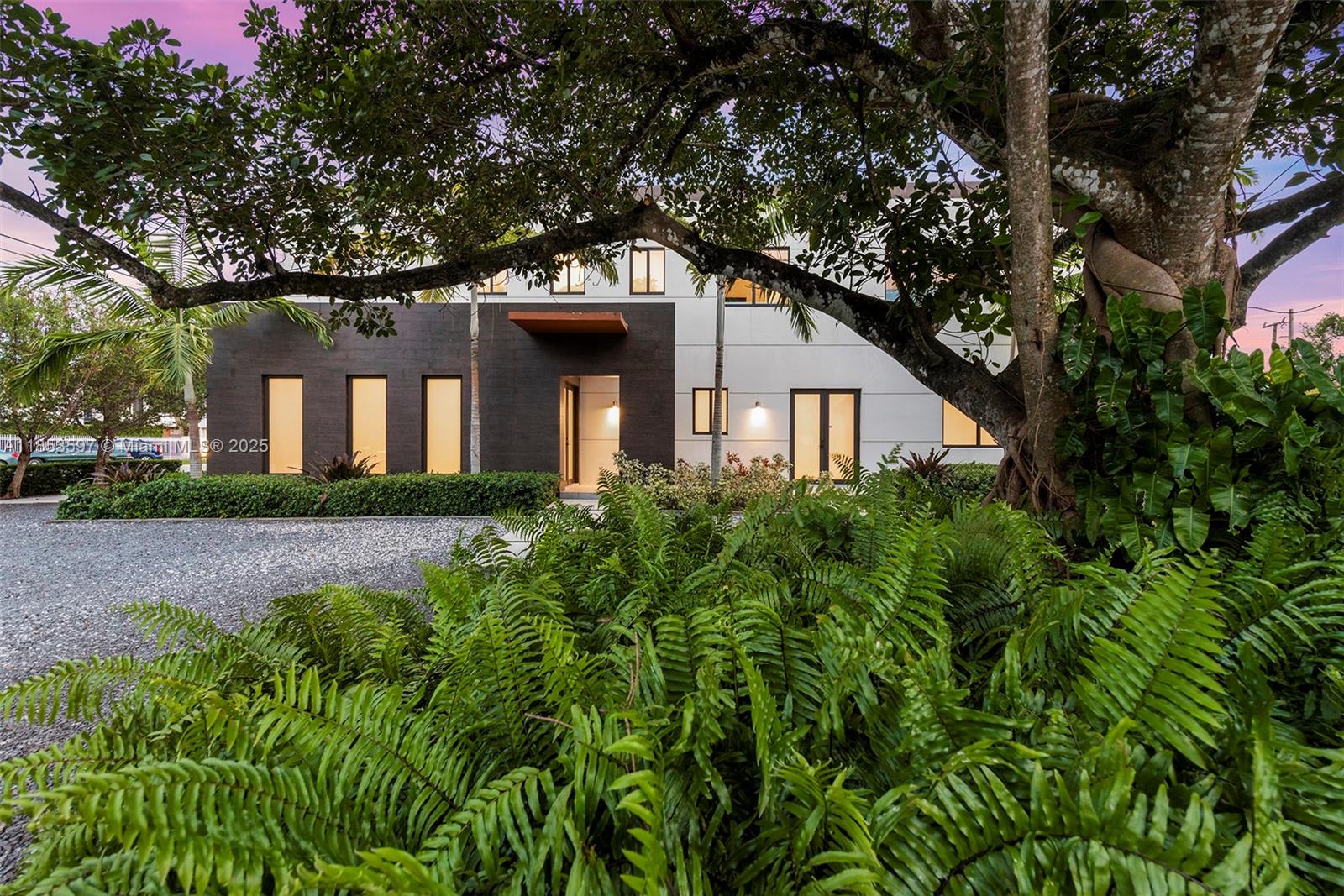 ESTONIA SUB - Residential Lease