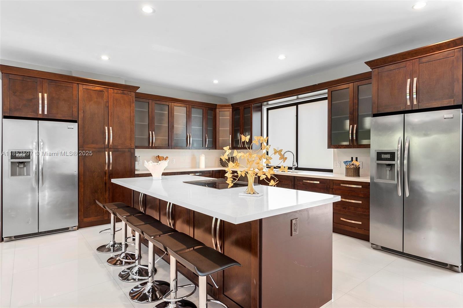 ESTONIA SUB - Residential Lease