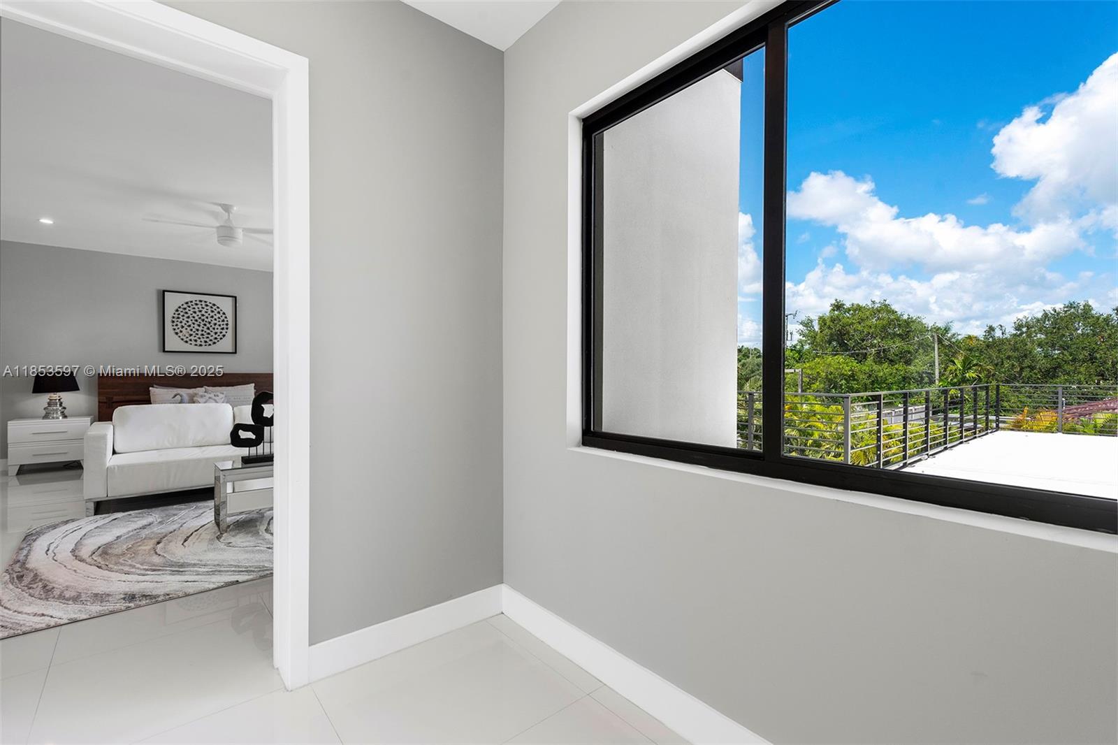 ESTONIA SUB - Residential Lease