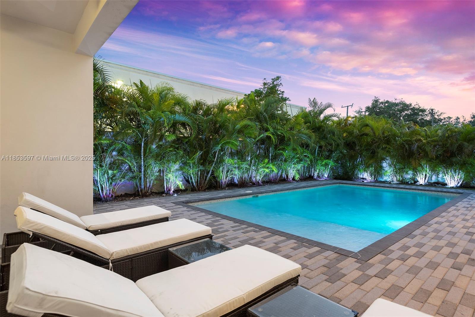 ESTONIA SUB - Residential Lease