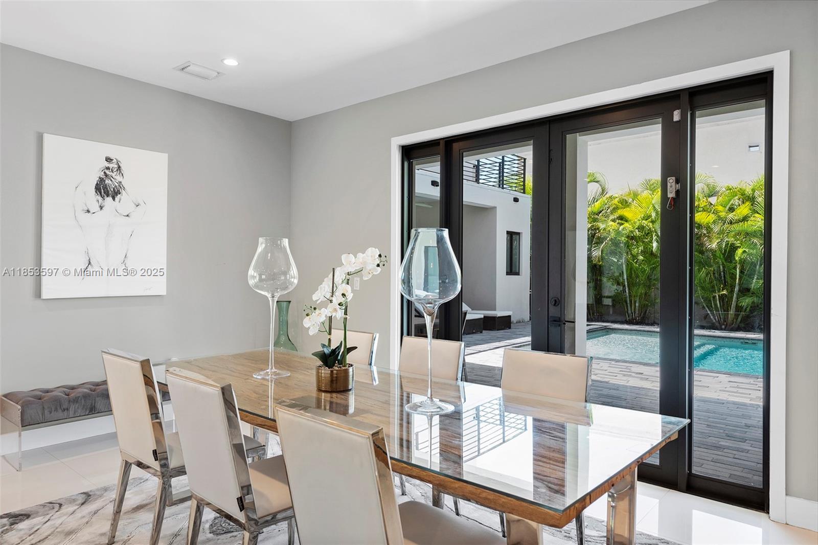 ESTONIA SUB - Residential Lease