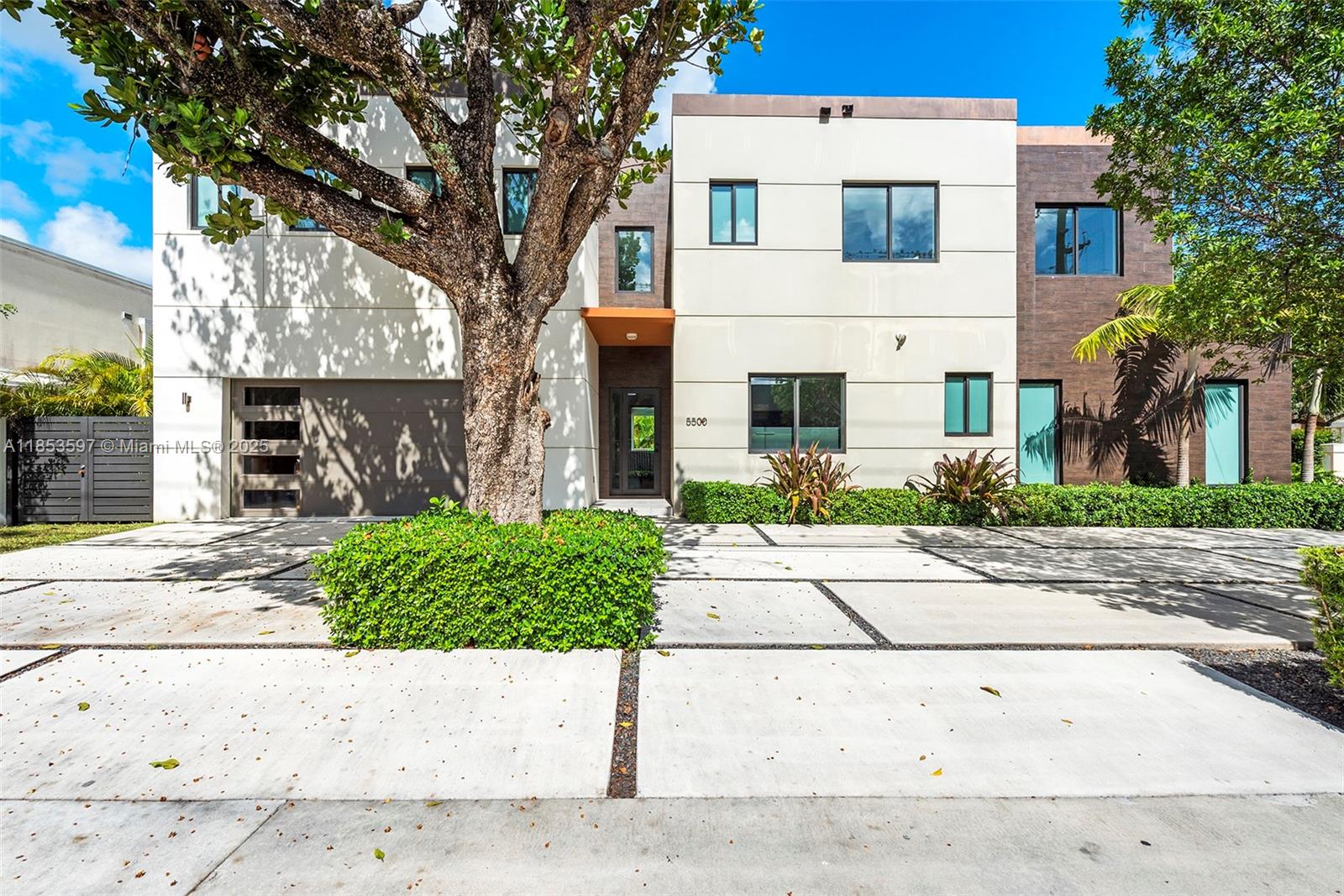 ESTONIA SUB - Residential Lease