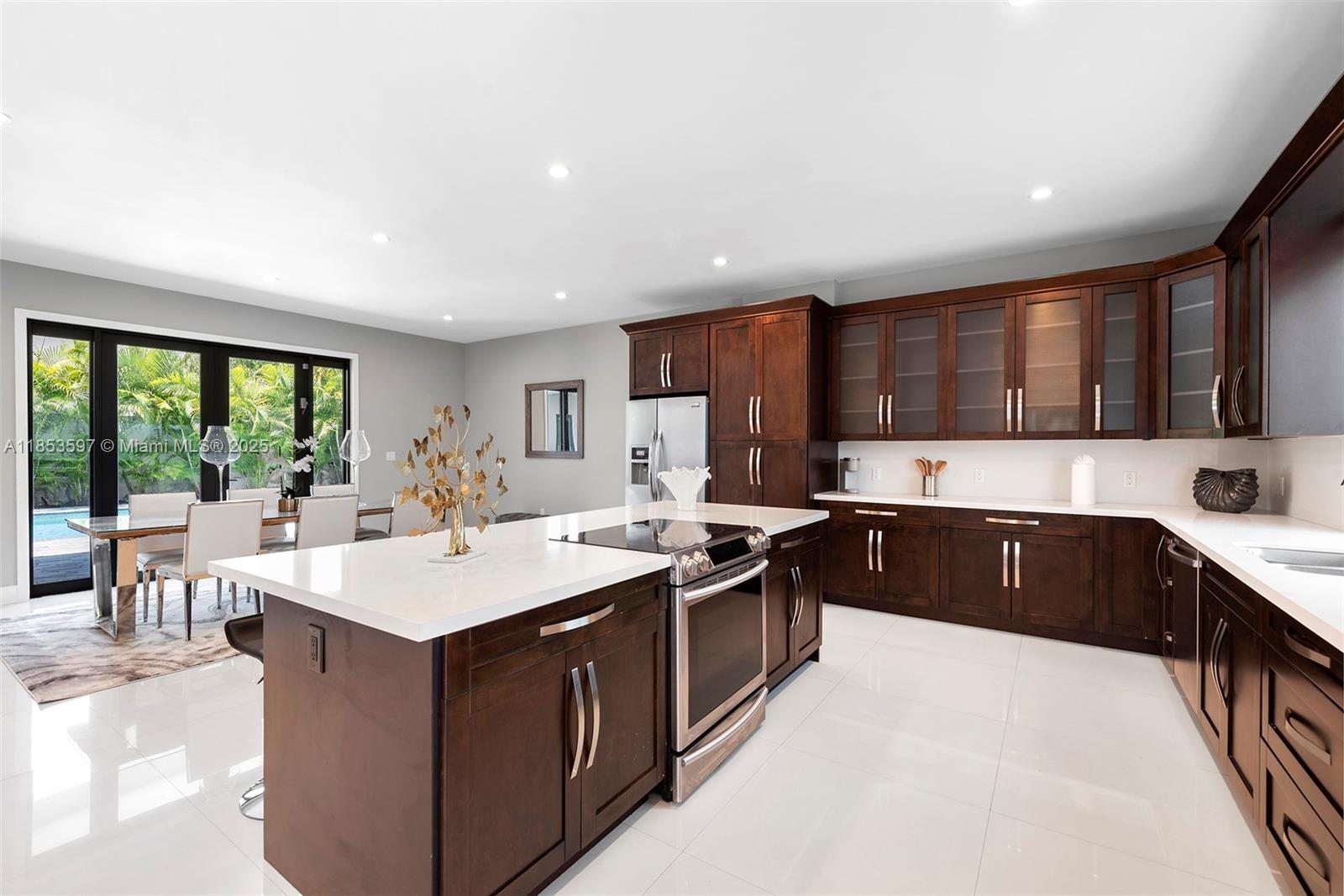 ESTONIA SUB - Residential Lease