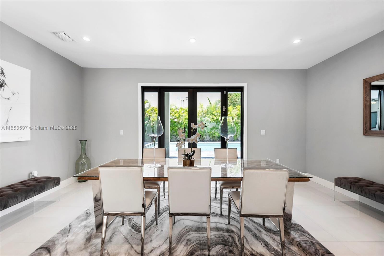 ESTONIA SUB - Residential Lease