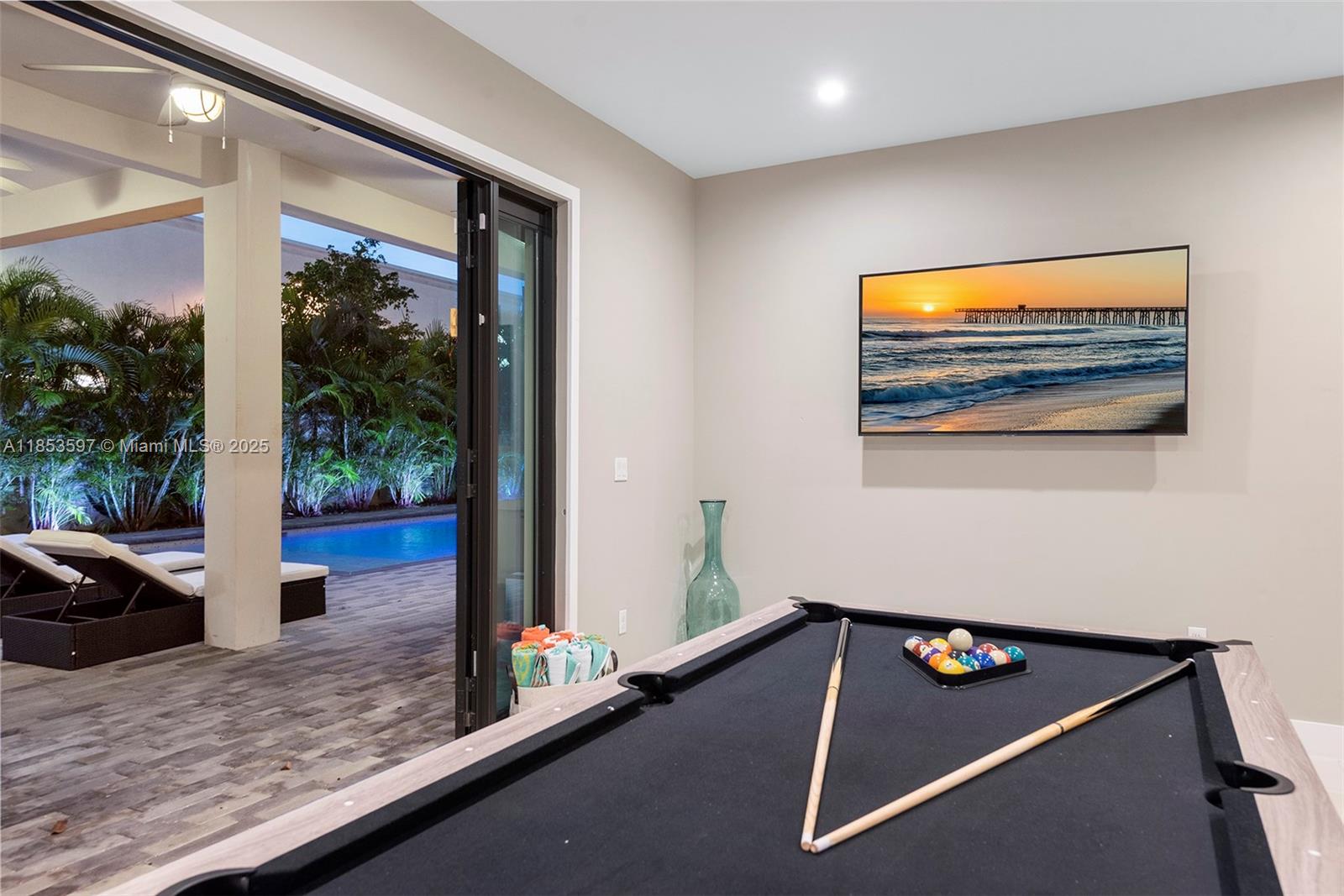 ESTONIA SUB - Residential Lease