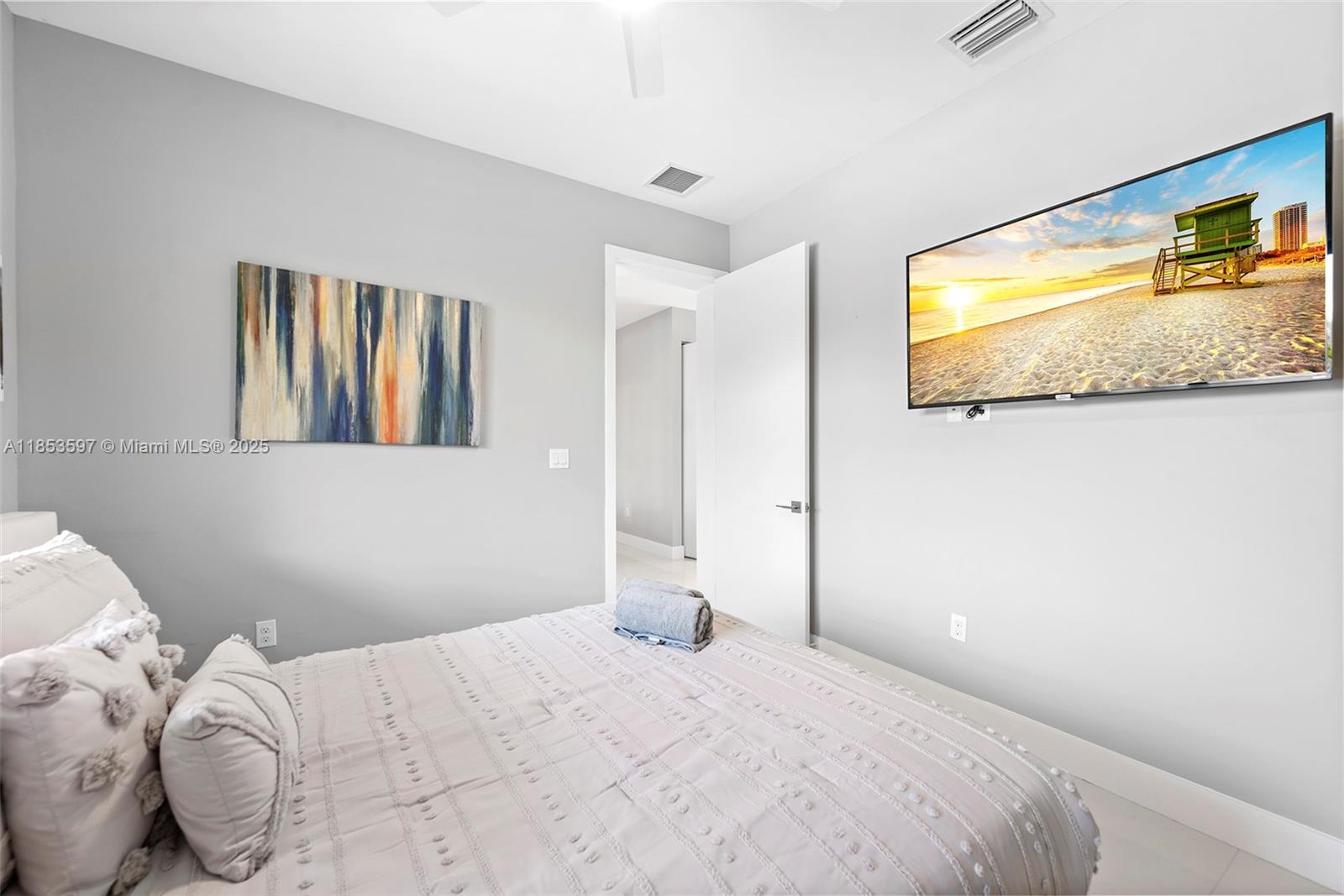 ESTONIA SUB - Residential Lease