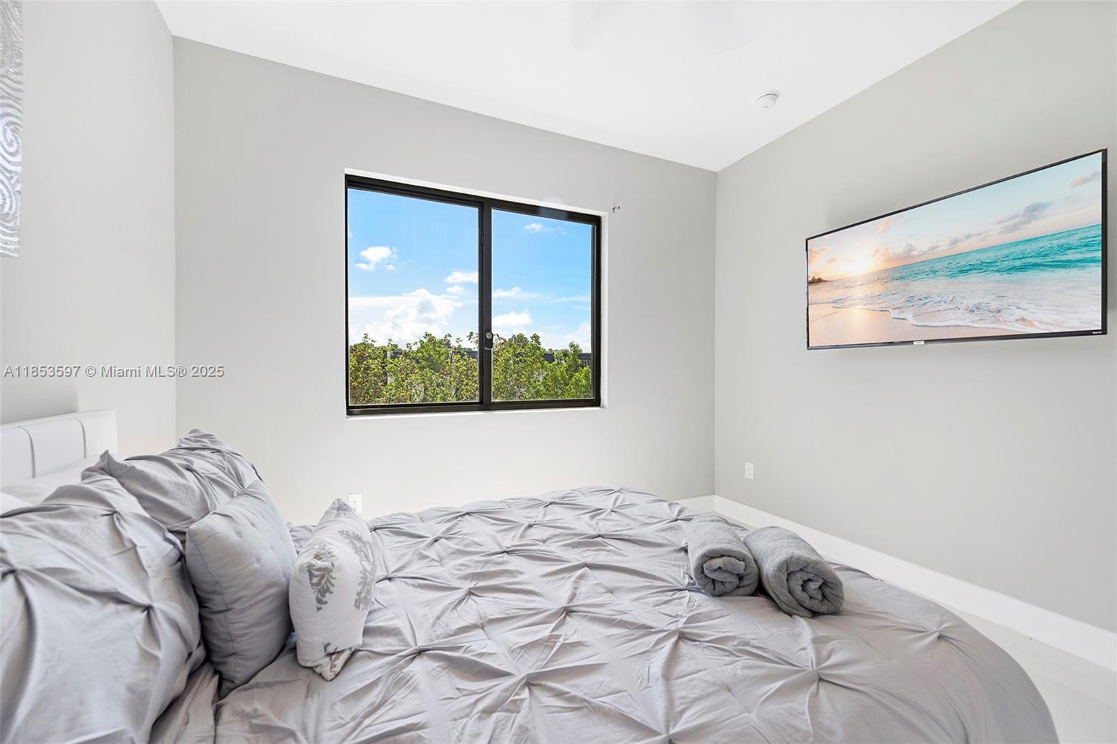 ESTONIA SUB - Residential Lease