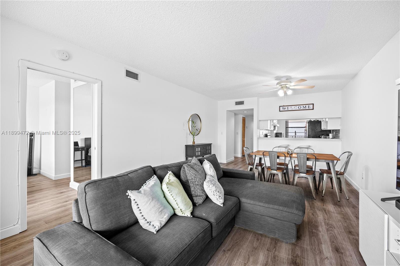 TAMARAC GARDENS CONDOMINI - Residential