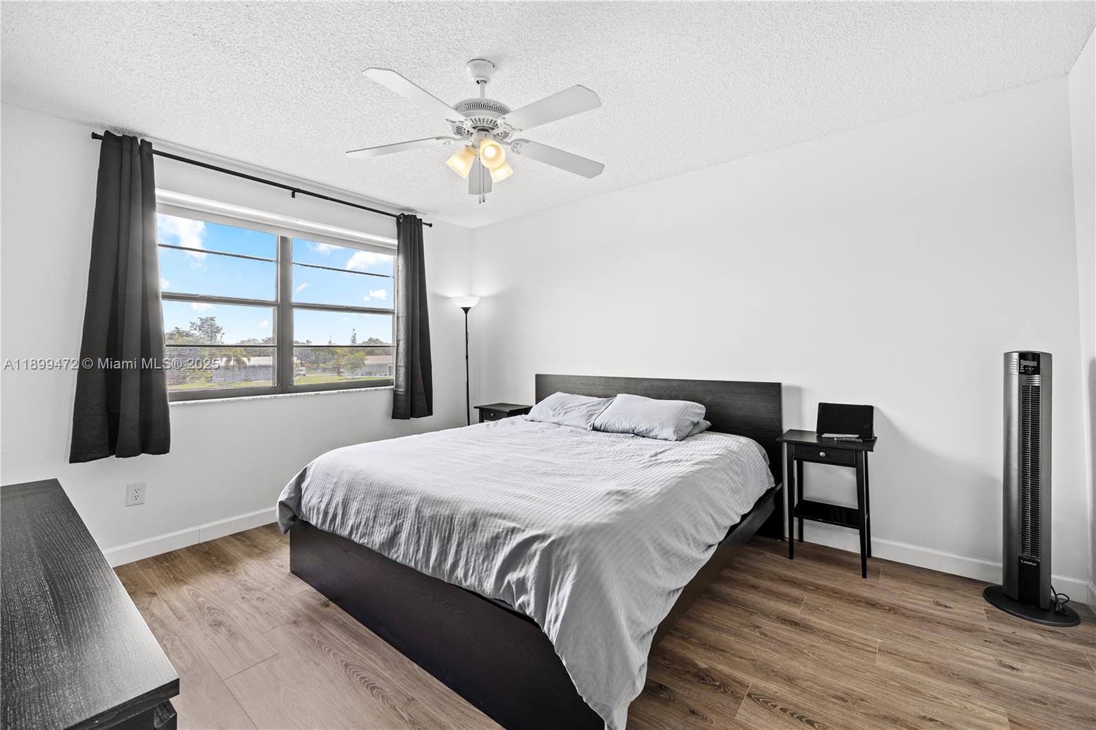 TAMARAC GARDENS CONDOMINI - Residential