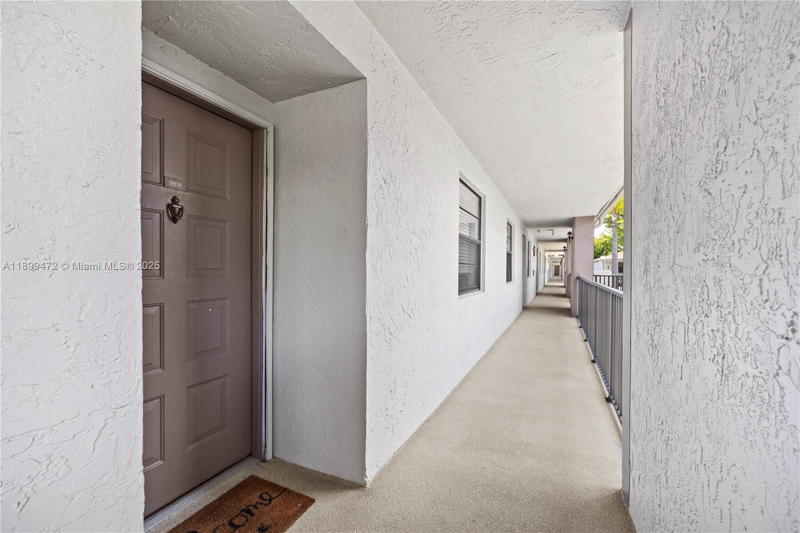 9814 W Mcnab Rd 204, Tamarac, FL, 33321/$185,000 2 9814 W Mcnab Rd 204