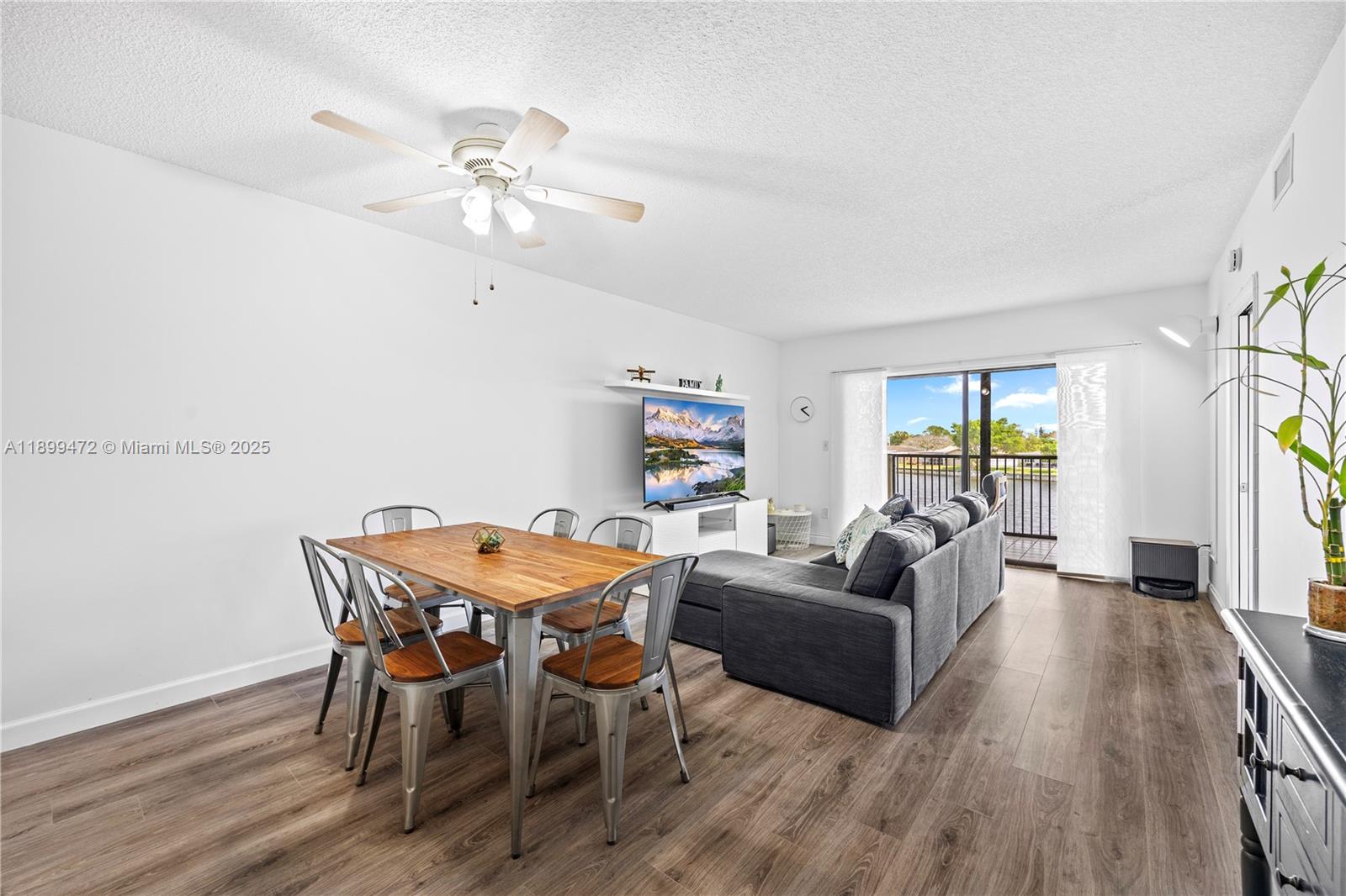 TAMARAC GARDENS CONDOMINI - Residential