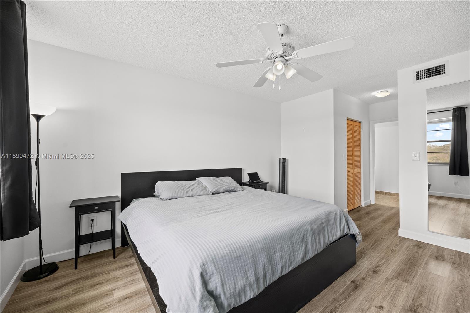 TAMARAC GARDENS CONDOMINI - Residential