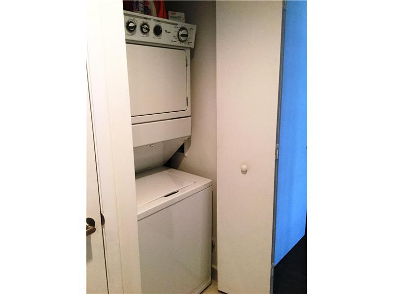 ICONBRICKELL CONDO NO 1 - Residential Lease