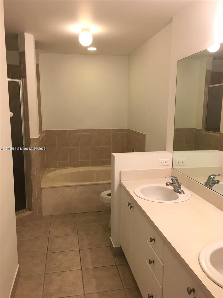 TOWNGATE CONDO FIVE - Residential