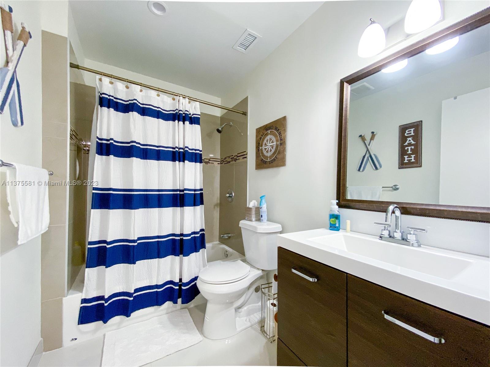 LAKESHORE CONDO #2 - Residential Lease