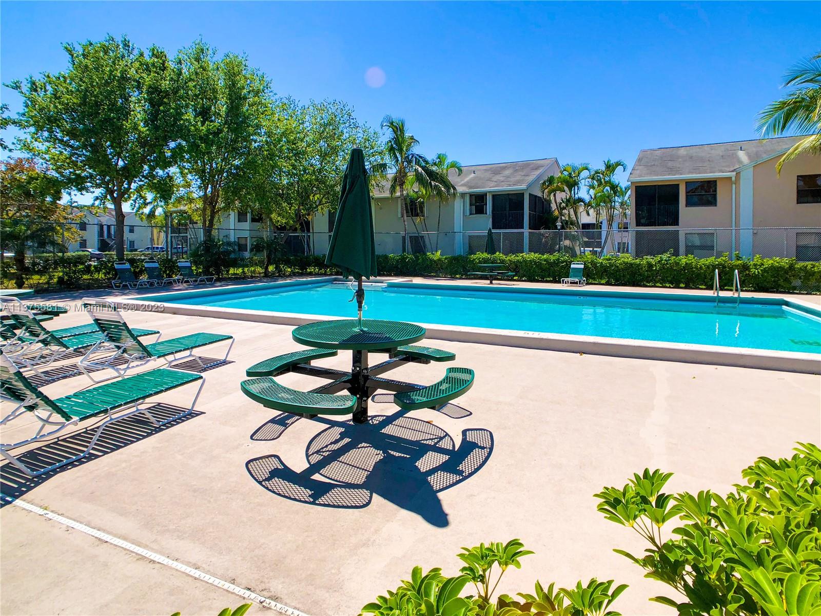 LAKESHORE CONDO #2 - Residential Lease