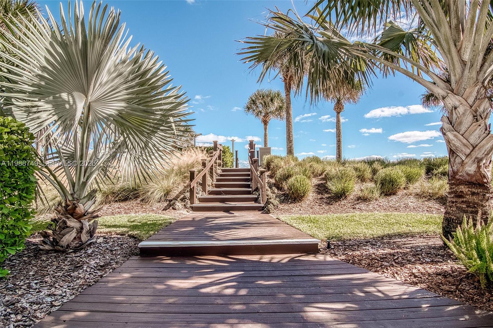 THE CARIBBEAN CONDO - Residential Lease