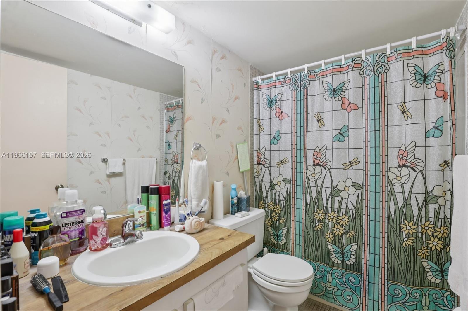 ARROWHEAD GOLF & TENNIS C - Residential