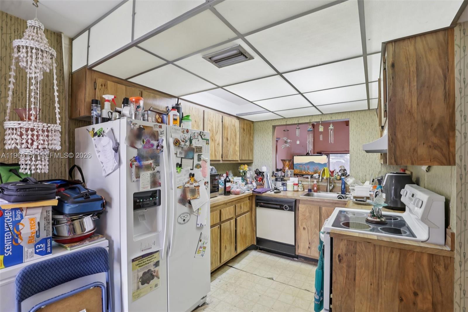 ARROWHEAD GOLF & TENNIS C - Residential