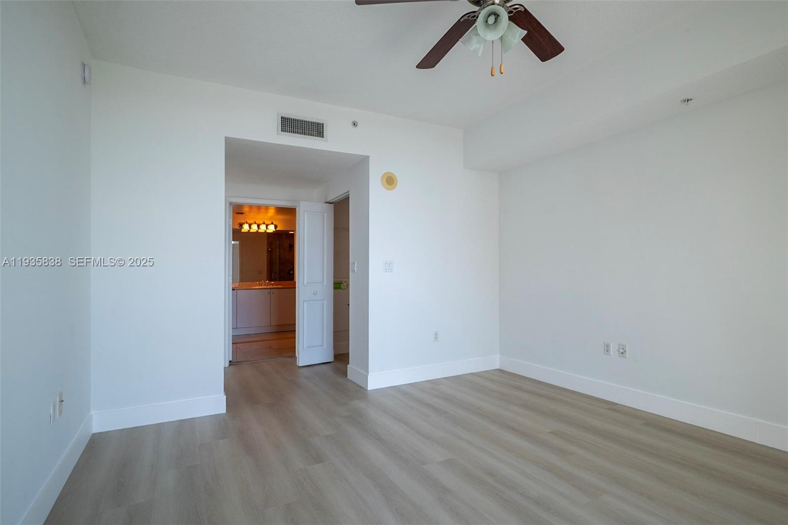 CASA COSTA CONDO - Residential