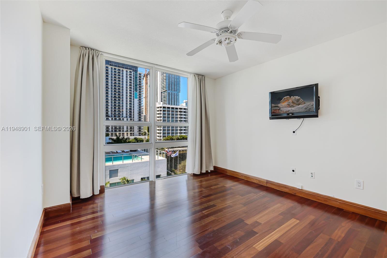 CITE CONDO - Residential