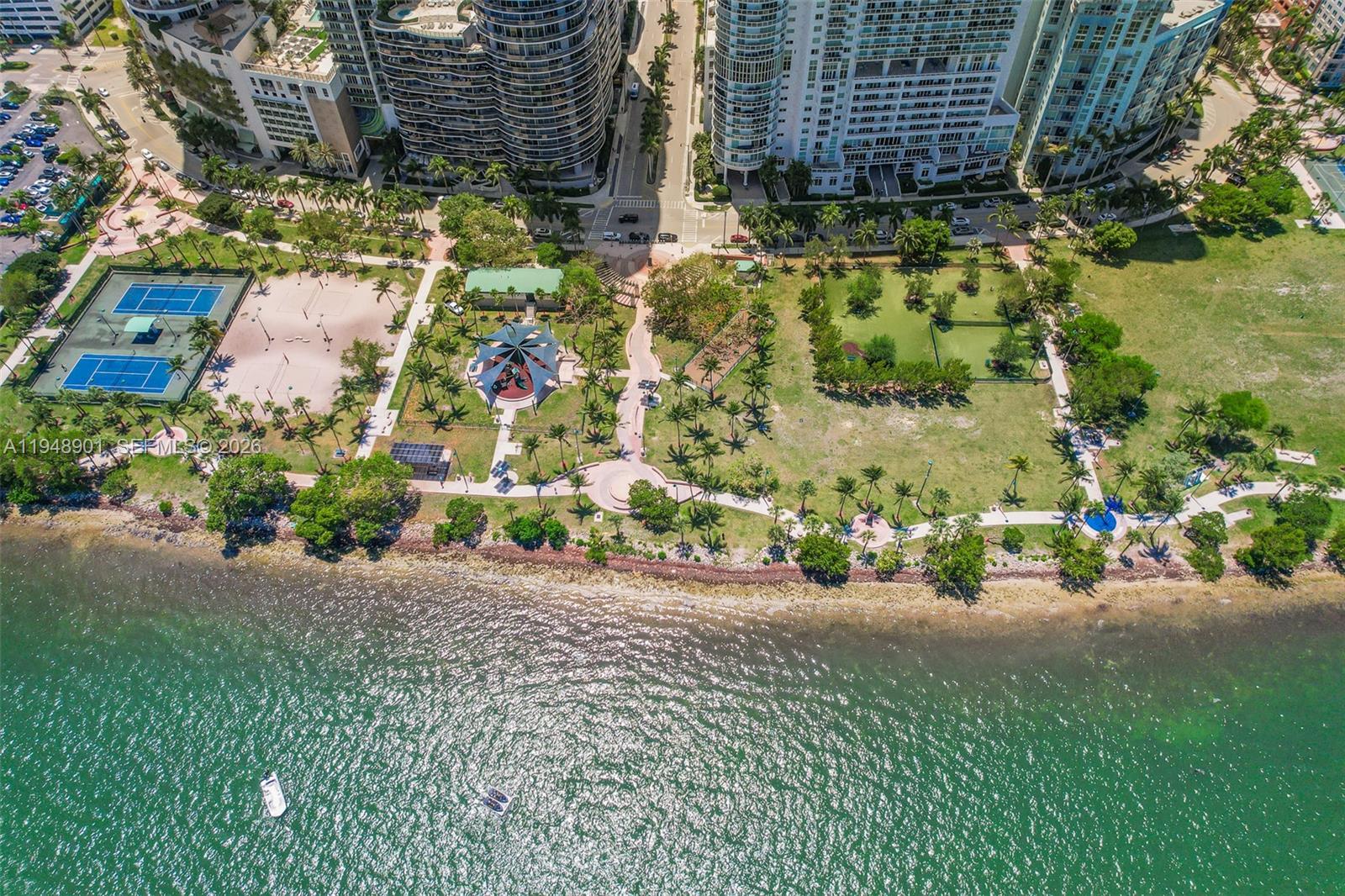 CITE CONDO - Residential