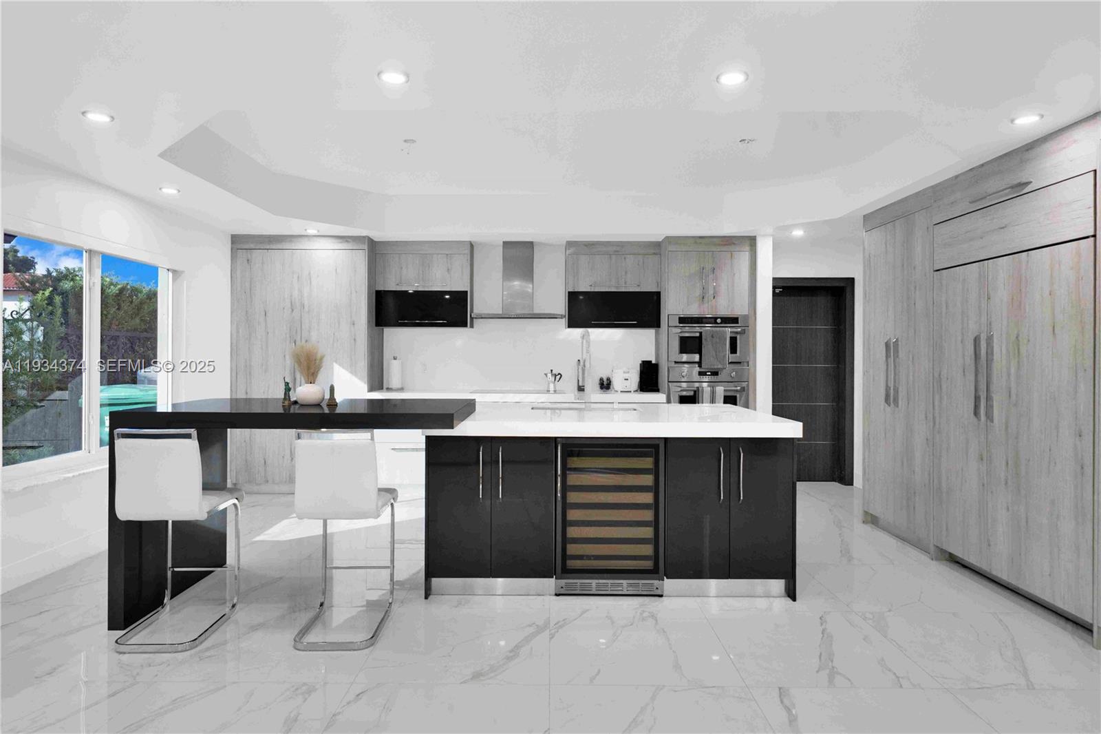 SILVERCEST LAKE ESTATES 1 - Residential