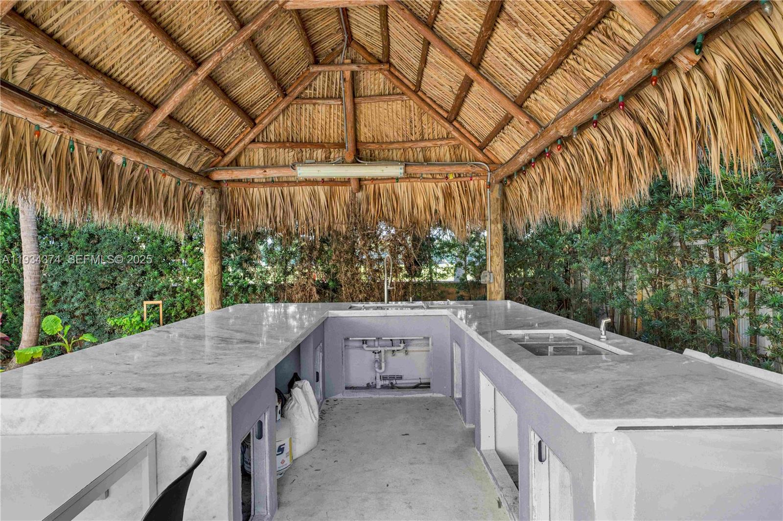 SILVERCEST LAKE ESTATES 1 - Residential