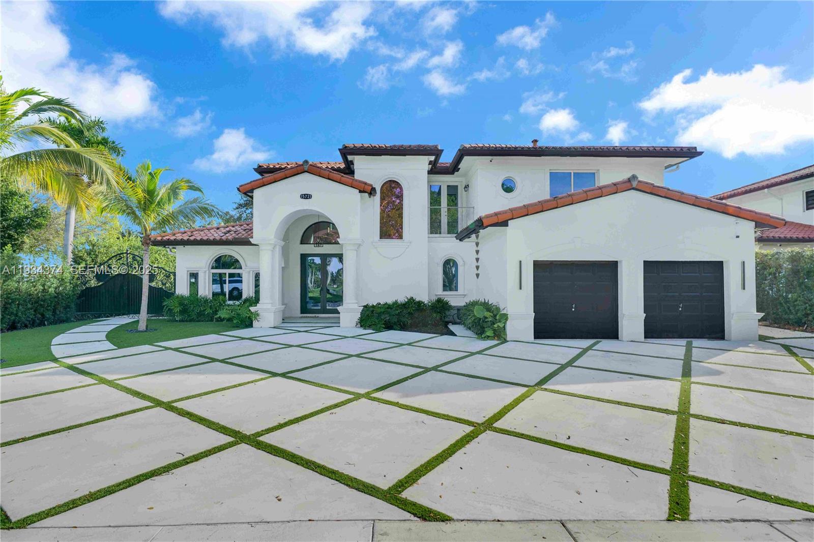 SILVERCEST LAKE ESTATES 1 - Residential