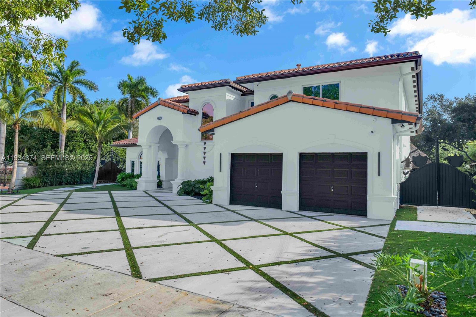 SILVERCEST LAKE ESTATES 1 - Residential