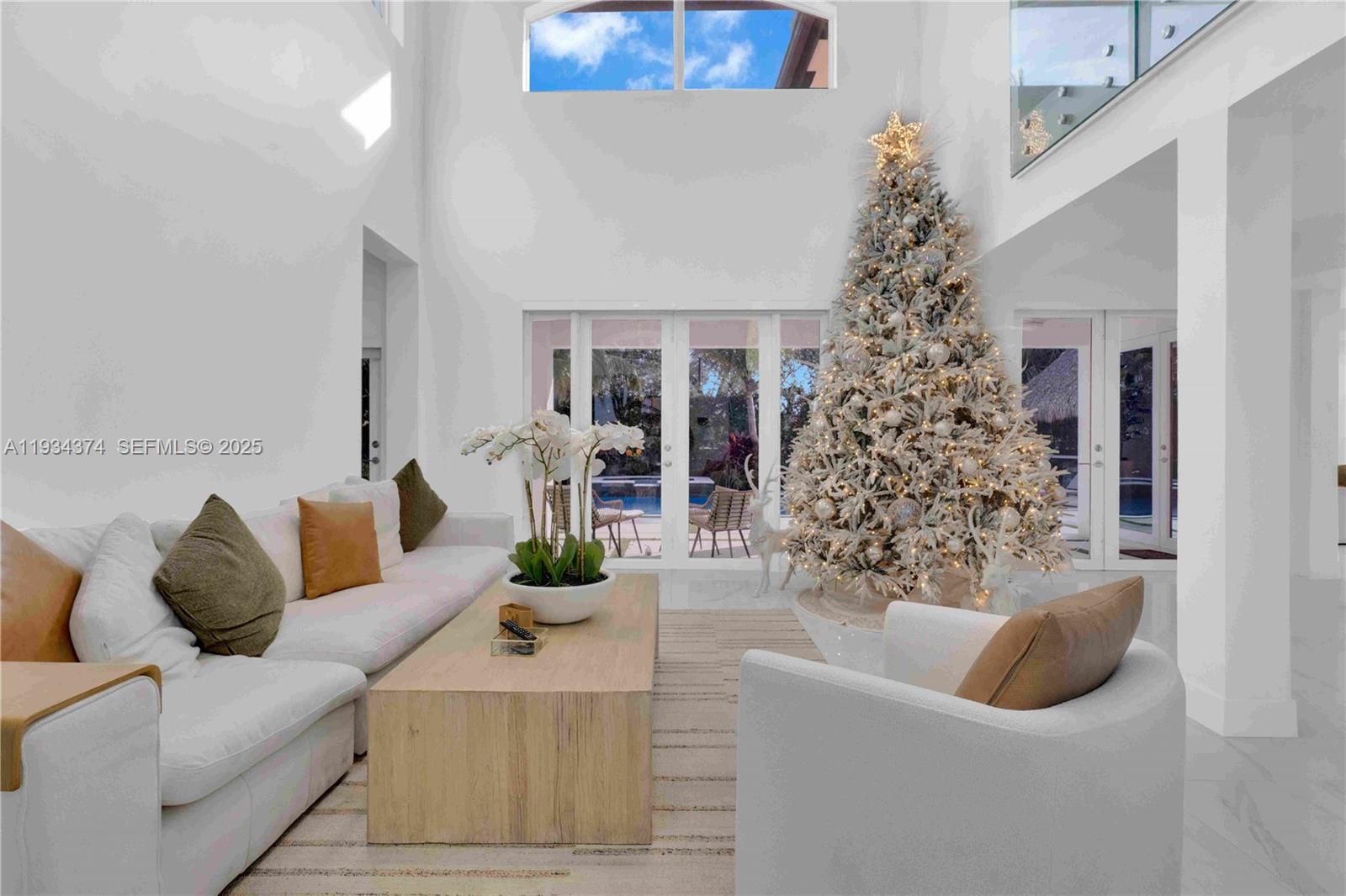 SILVERCEST LAKE ESTATES 1 - Residential