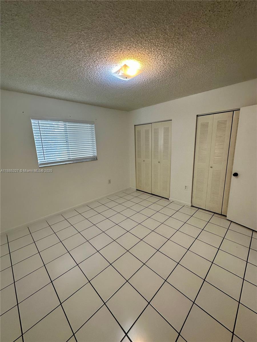 VILLA VERANDA CONDO - Residential