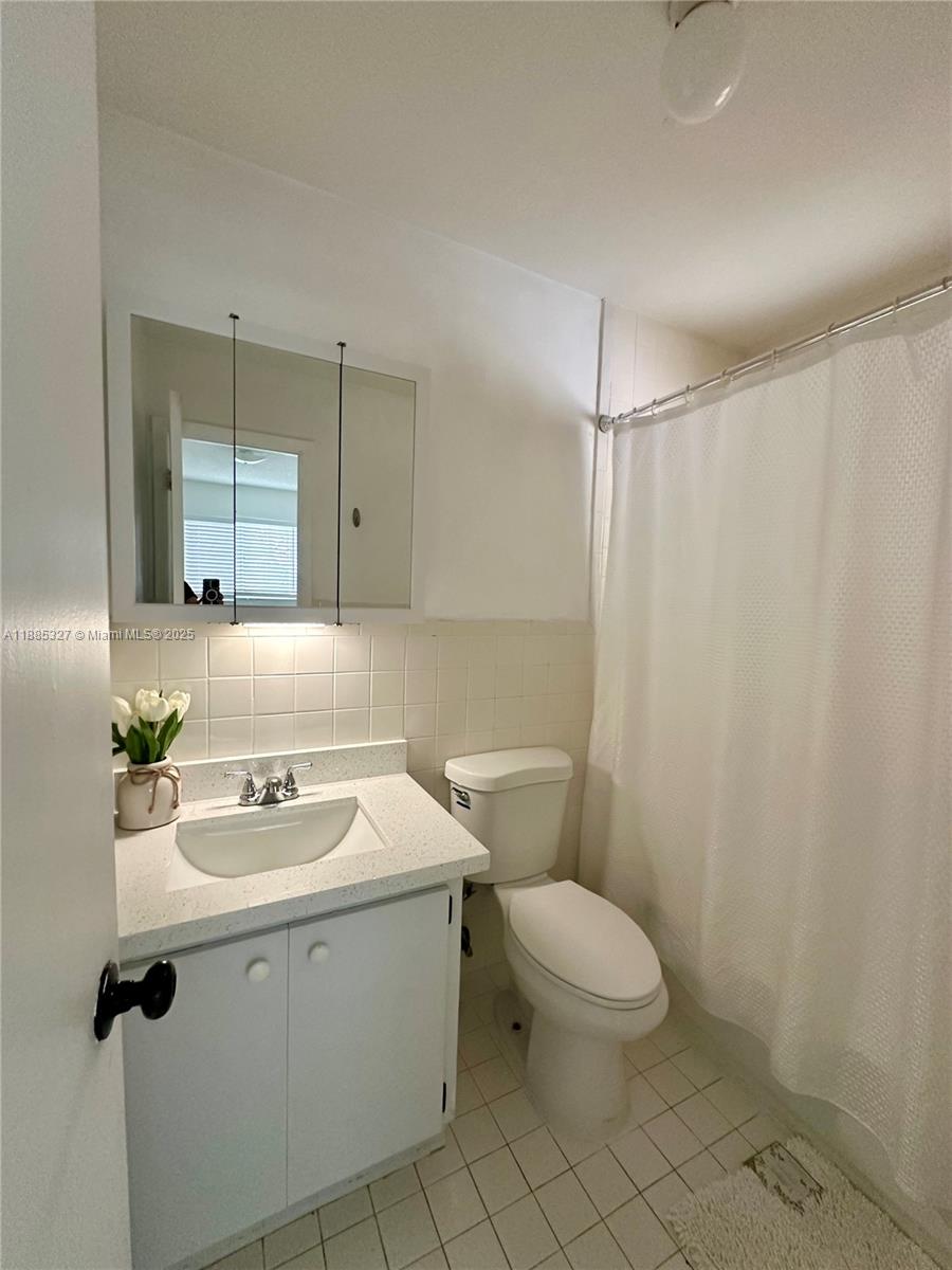 VILLA VERANDA CONDO - Residential