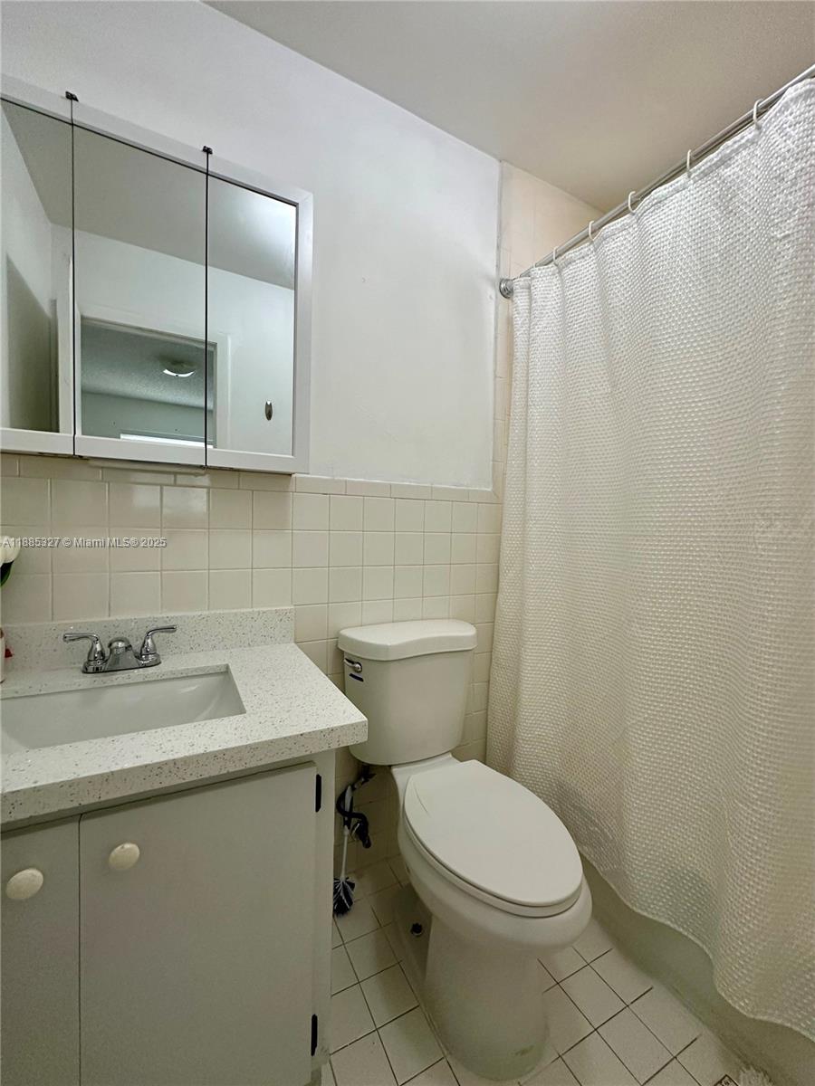 VILLA VERANDA CONDO - Residential