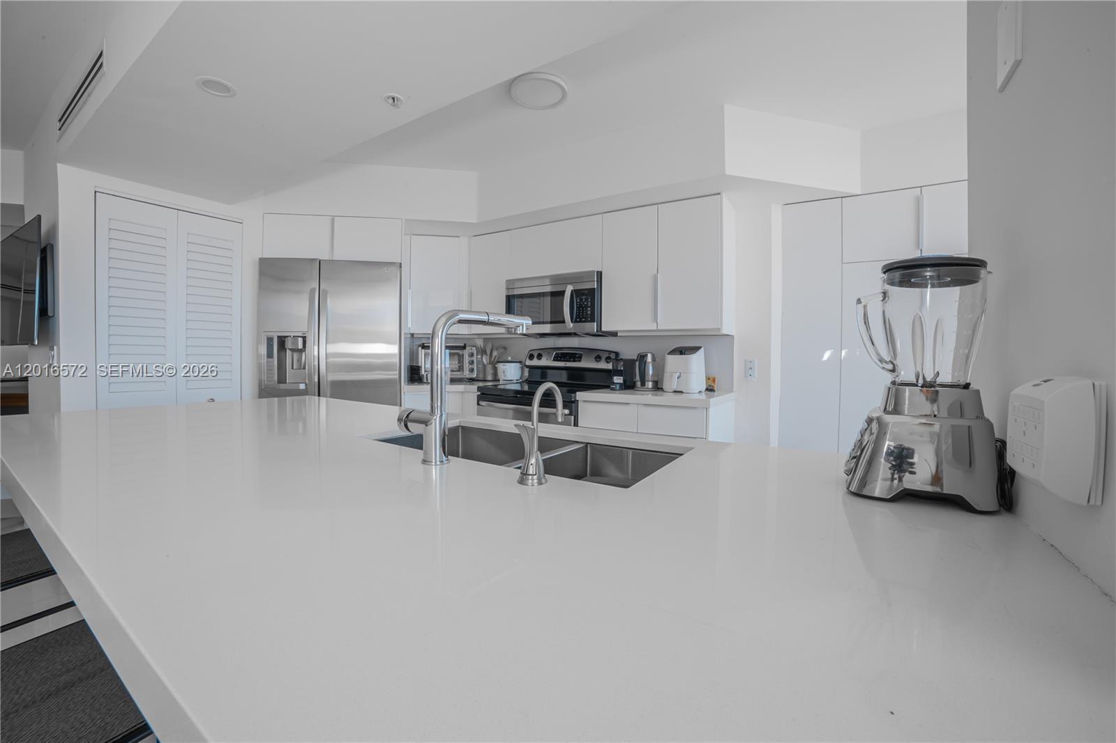LA GORCE PALACE CONDO - Residential