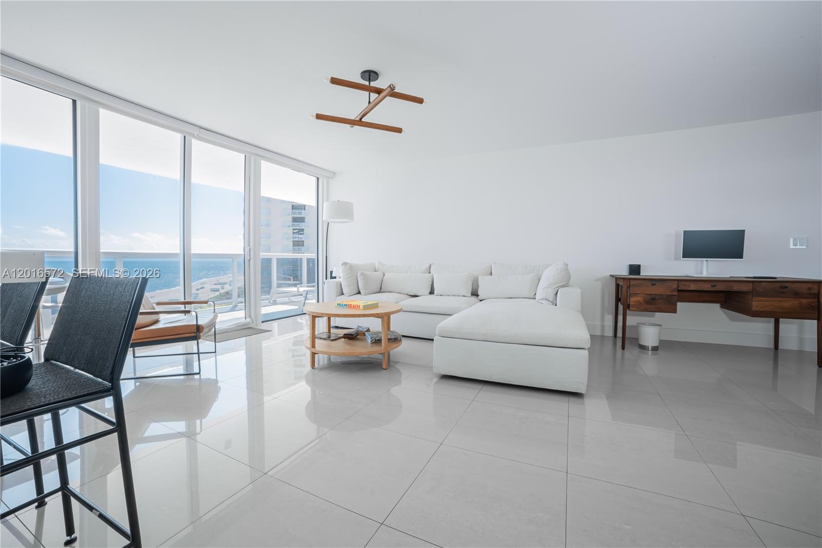 LA GORCE PALACE CONDO - Residential