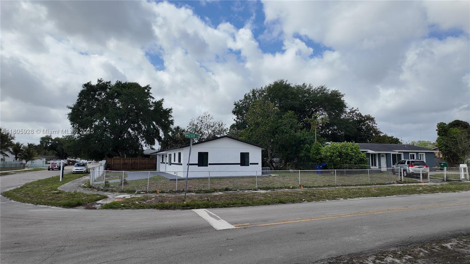 3800 NW 208th St