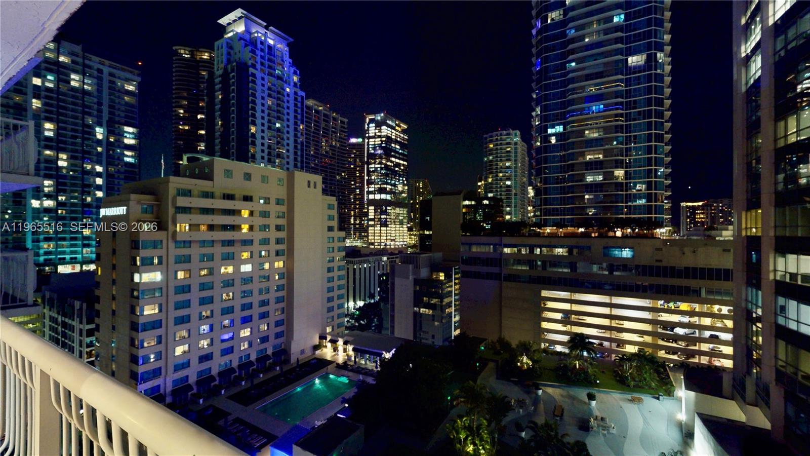 THE CLUB AT BRICKELL BAY - Residential