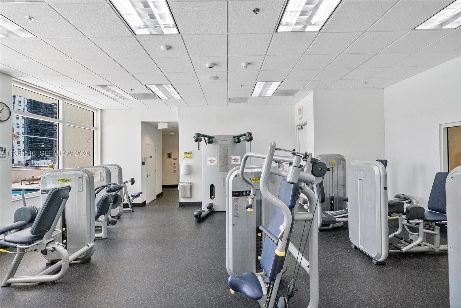 THE CLUB AT BRICKELL BAY - Residential