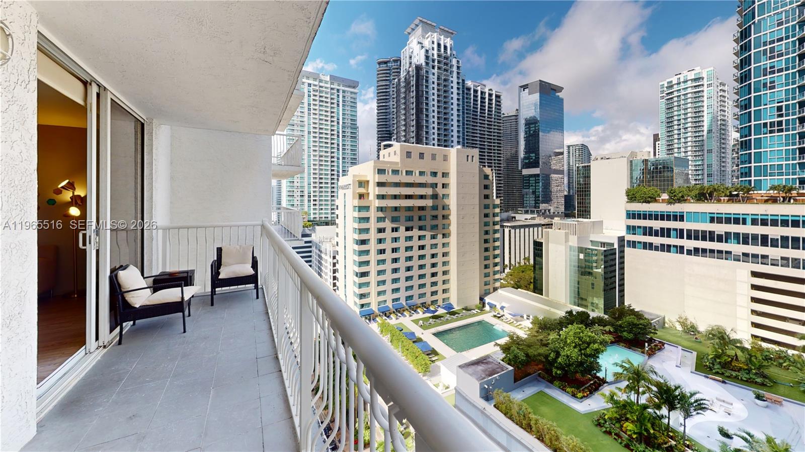 THE CLUB AT BRICKELL BAY - Residential