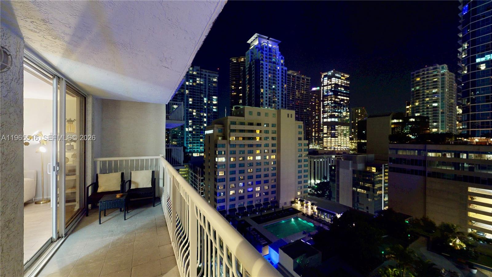 THE CLUB AT BRICKELL BAY - Residential