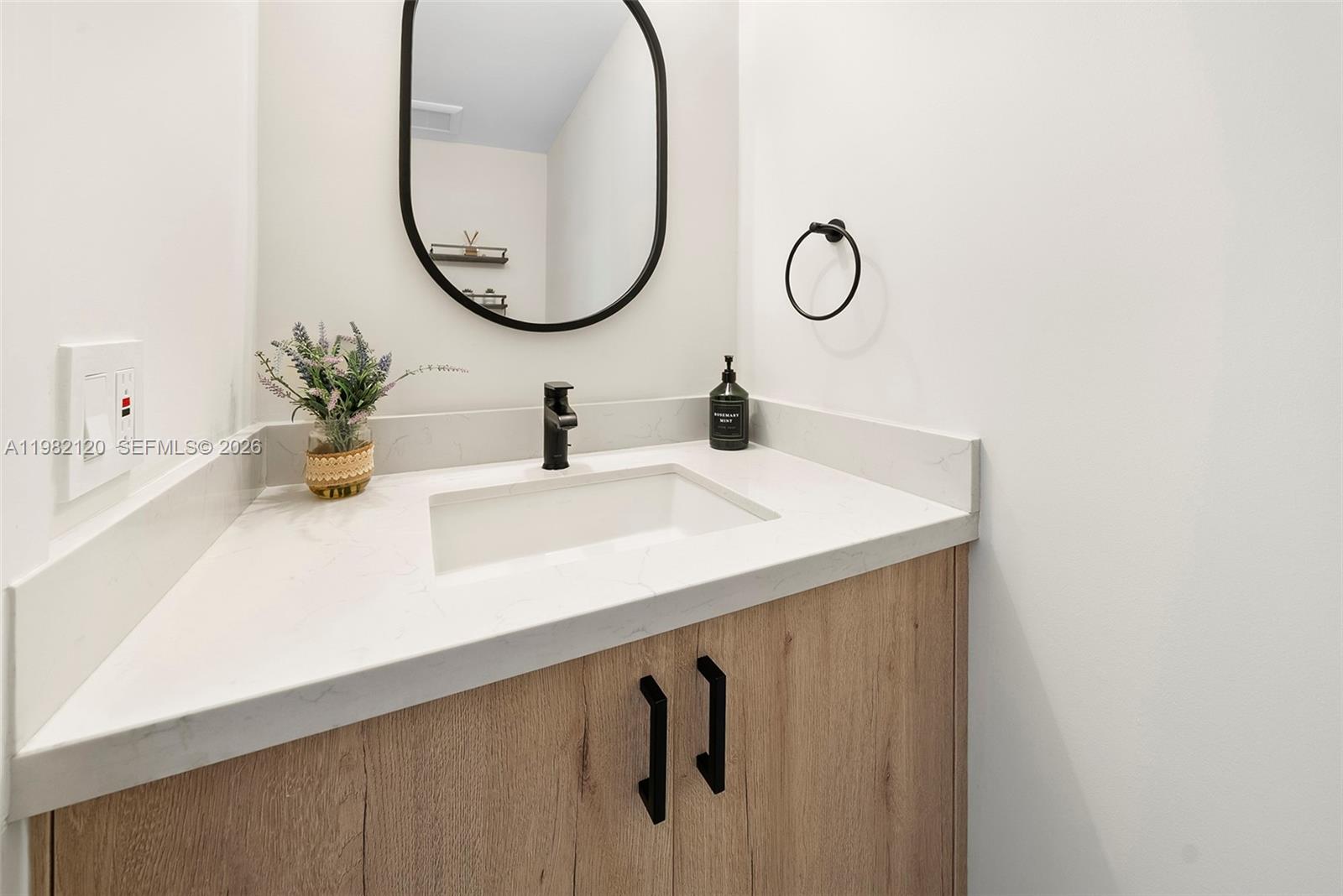 CORAL GABLES CRAFTS SEC - Residential