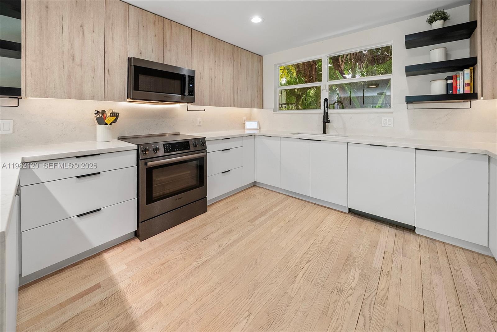 CORAL GABLES CRAFTS SEC - Residential