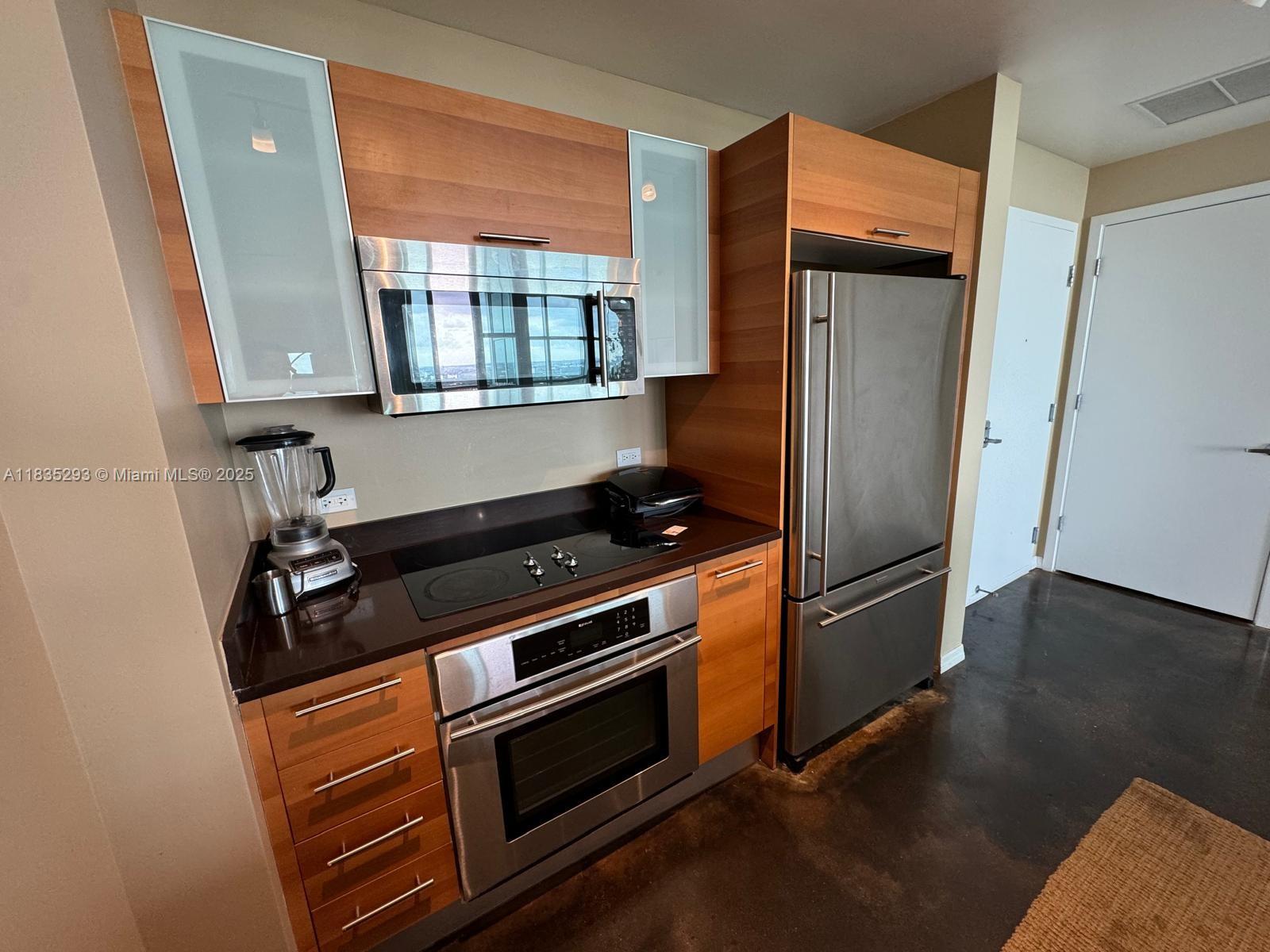 3301 NE 1st Ave H2903