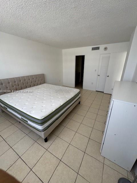 PLAZA TOWERS NORTH CONDO - Residential Lease