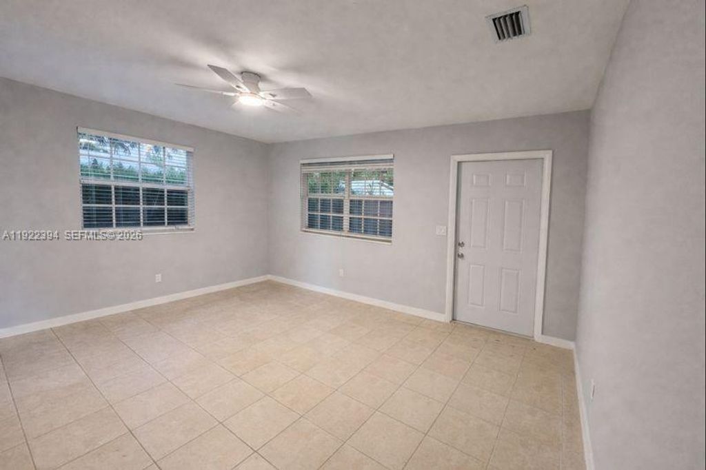 Photo of 1529 SW 22nd St #2, Fort Lauderdale, FL 33315 (MLS # A11922394)