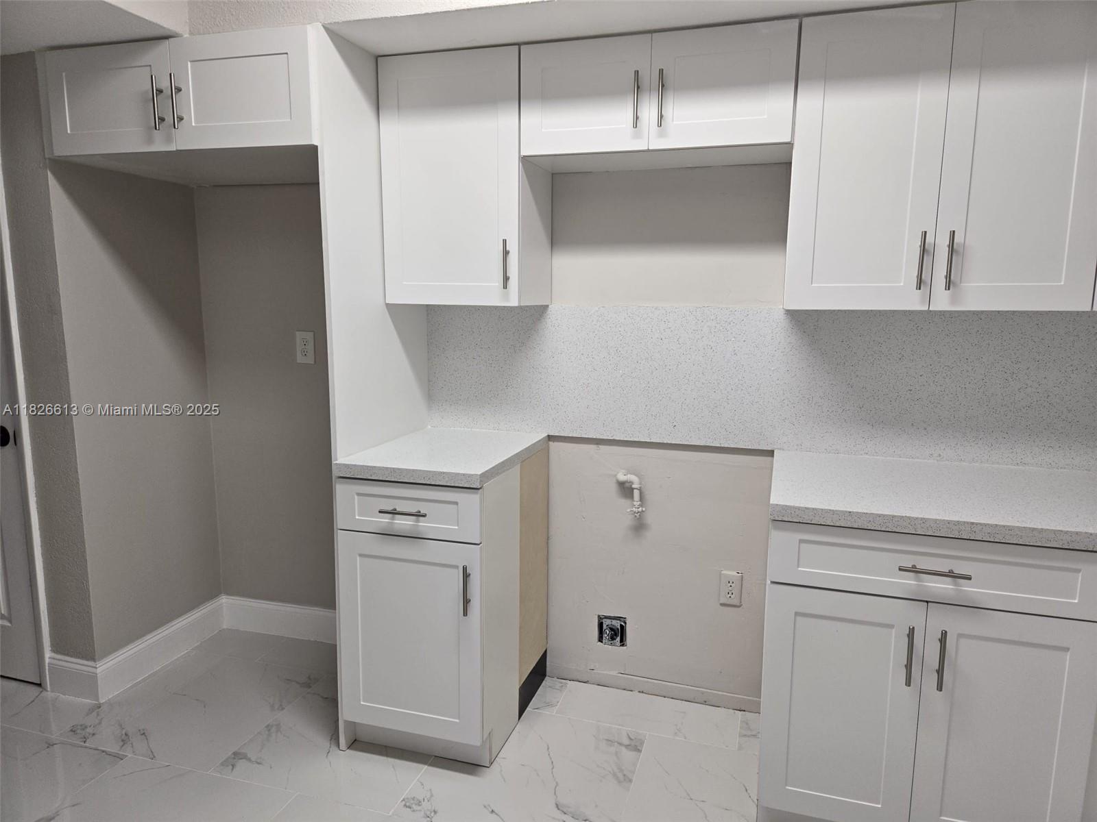 DRIFTWOOD ESTATES NO 9 AM - Residential