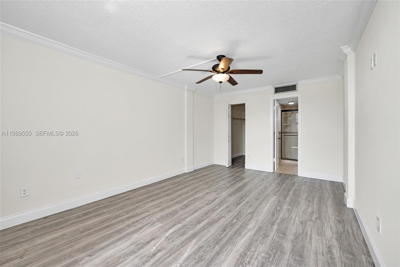 PROMENADE AT KENDALE LAKE - Residential Lease