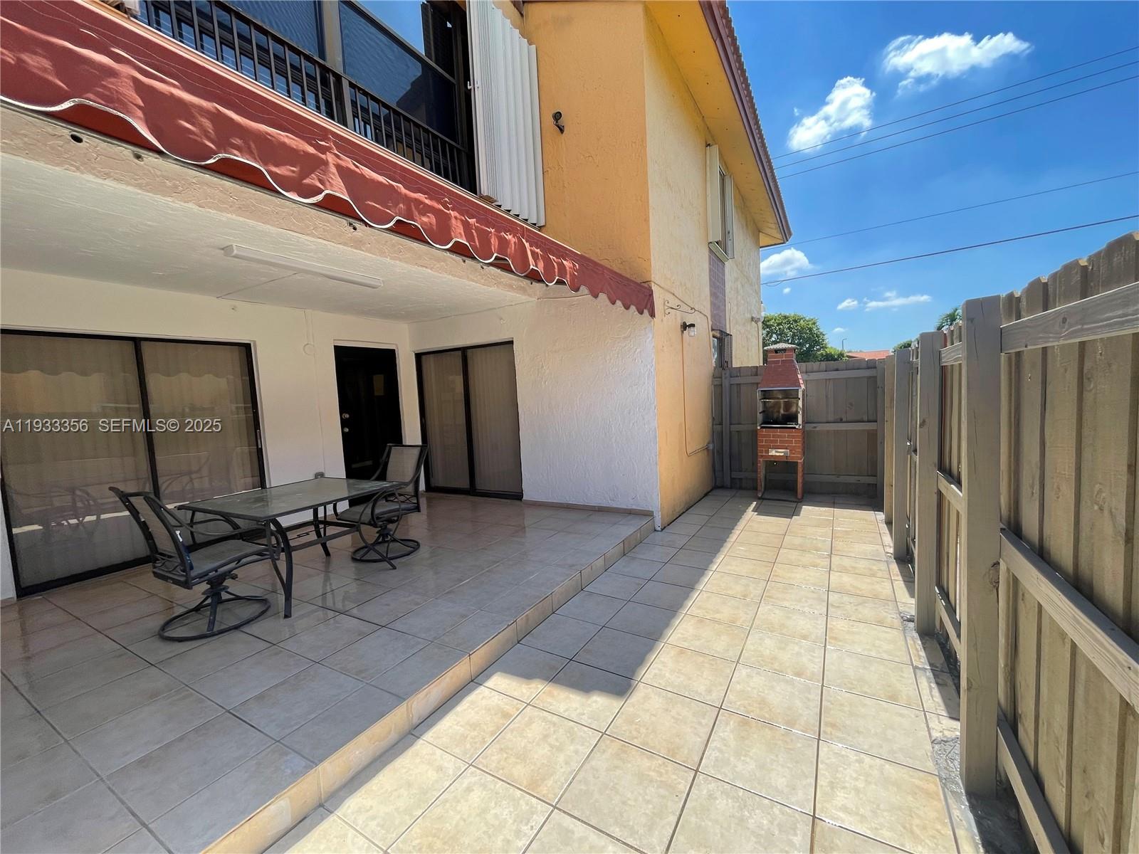 TERRANOVA CONDO #14 - Residential Lease